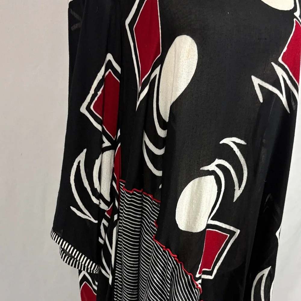 IGUANA Artsy Asymmetrical Tunic Top Black Red White Mixed Print - Picture 4 of 11